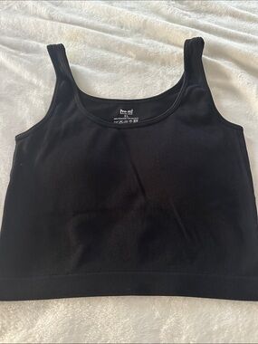 Pro-Fit Black Ribbed Crop Tank Top